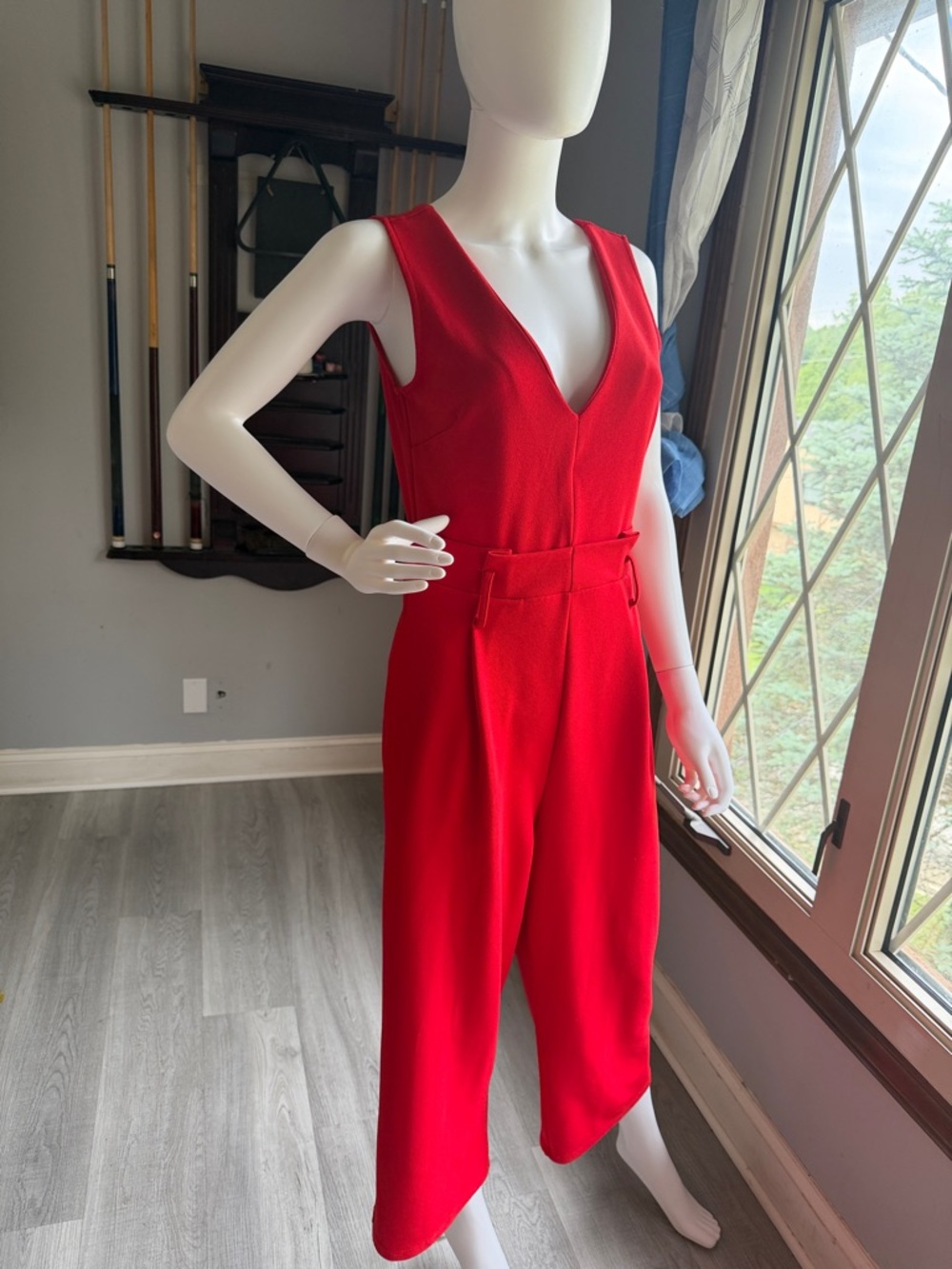 Anthropologie Bright Red Sleeveless V-Neck Jumpsuit size S C#1 E